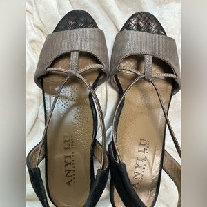 Anyi Lu wedge sandals 37.5 in gray